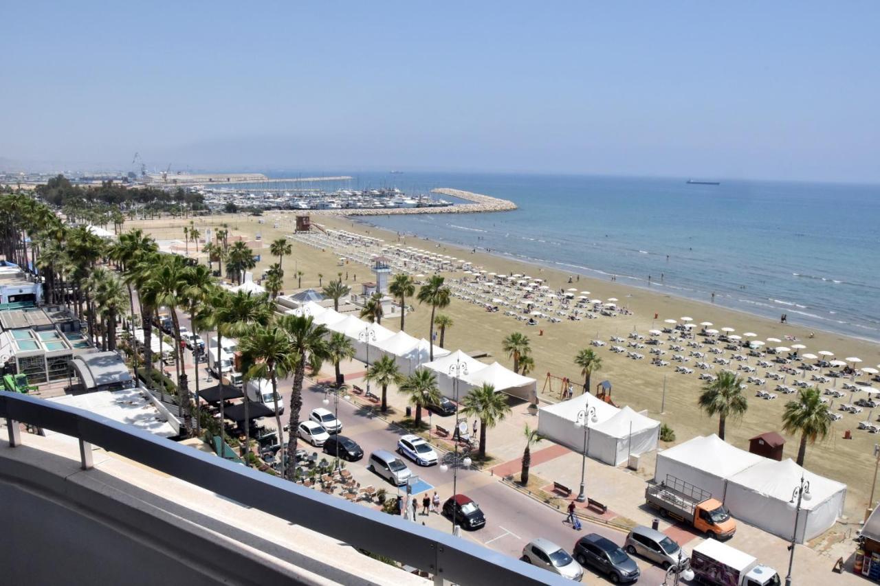 Kolonaki Seaview Apartments Ларнака Екстер'єр фото